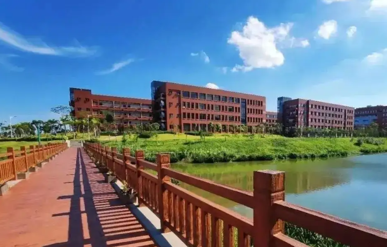 佛山科学技术学院是几本