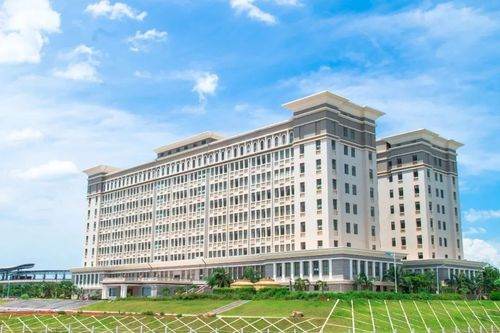 海口经济学院是几本