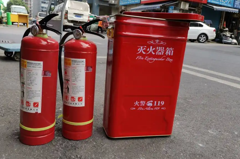 一般泡沫剂灭火器的射程是多少米