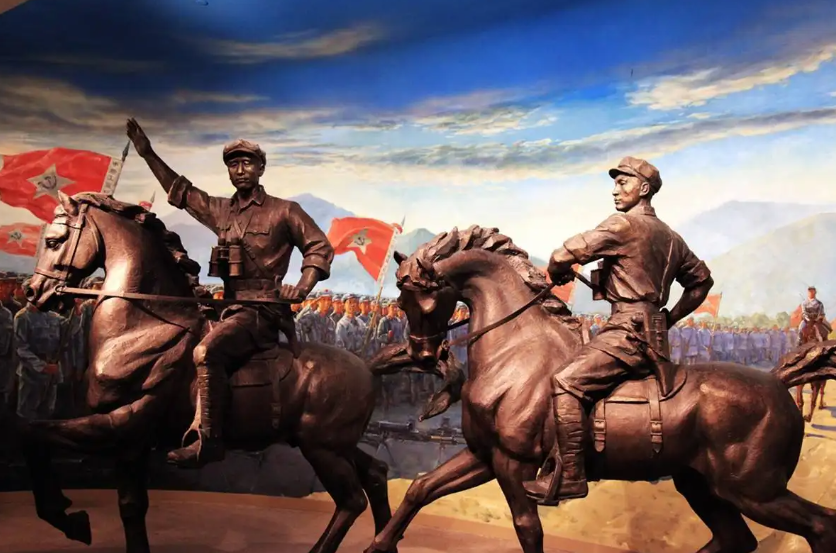 八路军下辖哪三个师