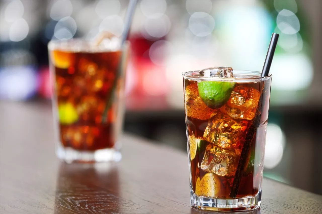 朗姆酒的主要原料是什么