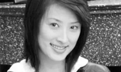 王志文第一任妻子是谁