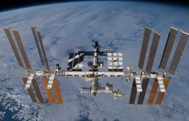 中国国际空间站离地面多少公里