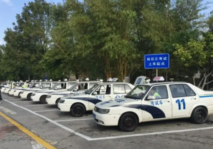 科三大概练多少天？