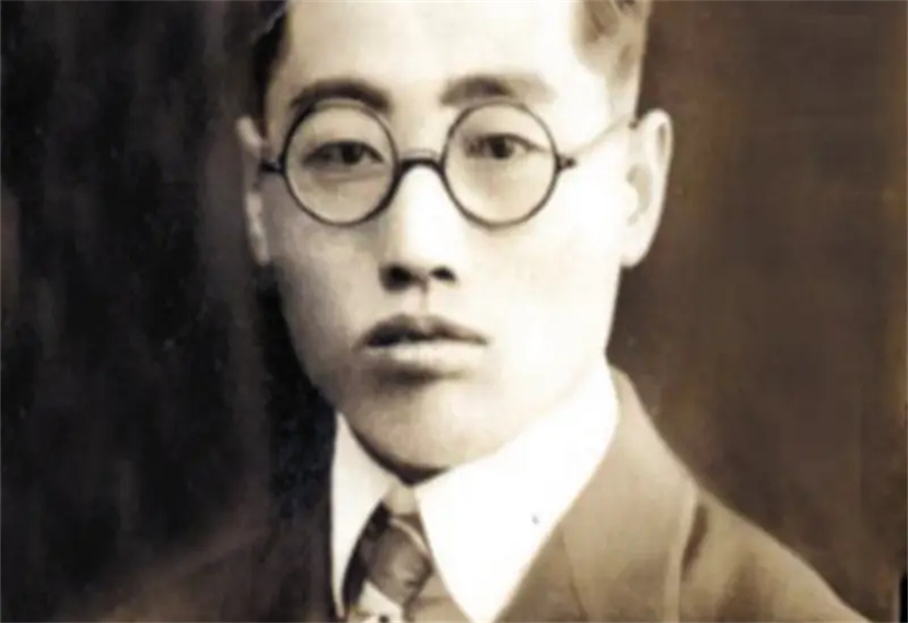 抗日战争爆发后造纸专家是谁