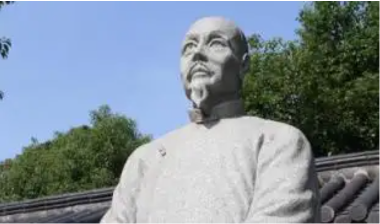 青山处处埋忠骨全诗是谁写的