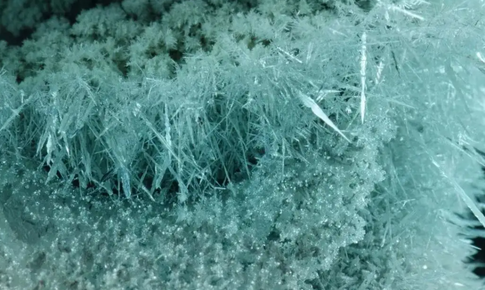 铜和硝酸银反应的离子方程式什么