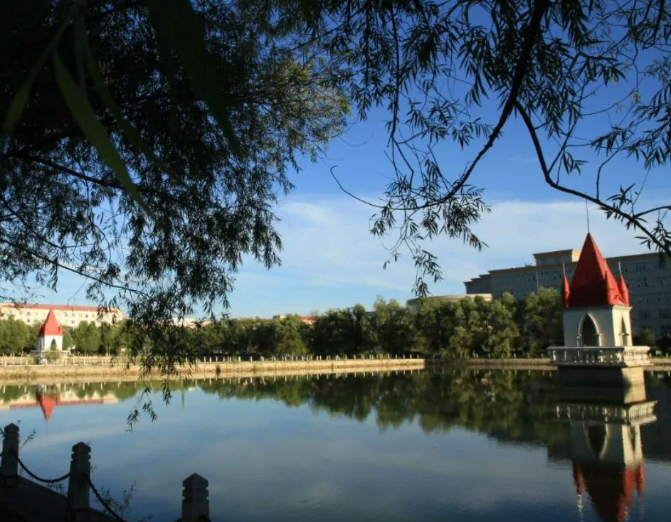 哈师范是一本还是二本