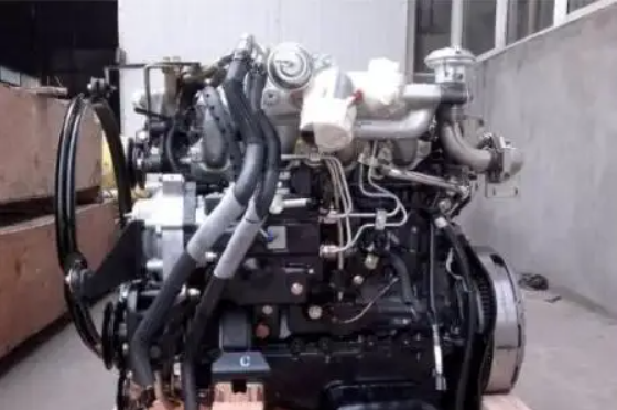 哪款五十铃汽车使用进口发动机