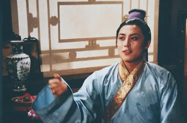 红楼梦中贾琏为什么是琏二爷?