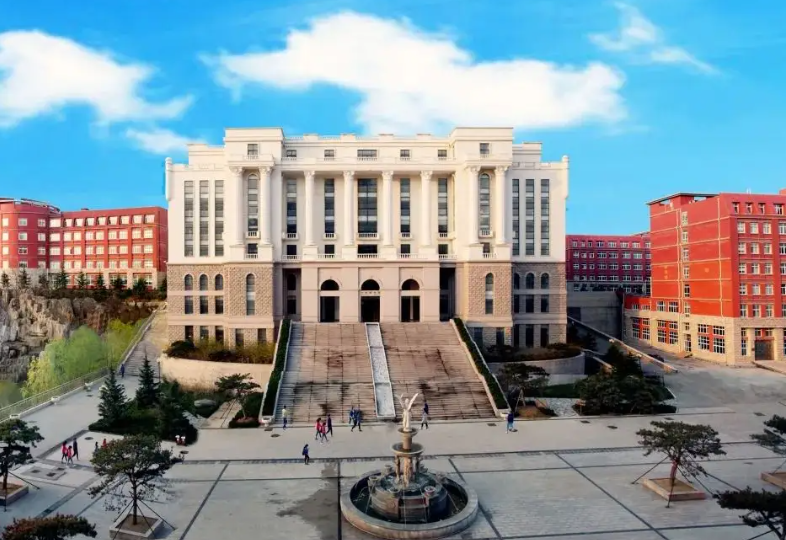 青岛滨海学院是几本