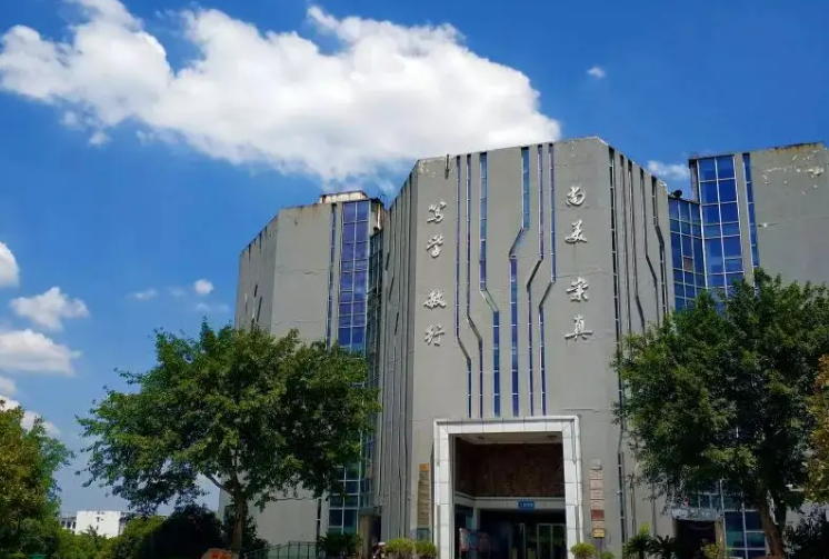 重庆传媒职业学院是几本