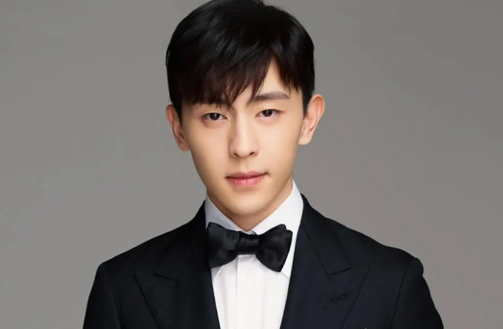 邓伦出什么事了