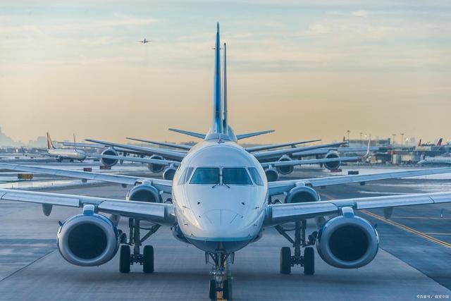 飞机最晚多久停止办理登机牌