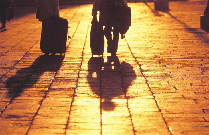 生活不易下一句怎么接