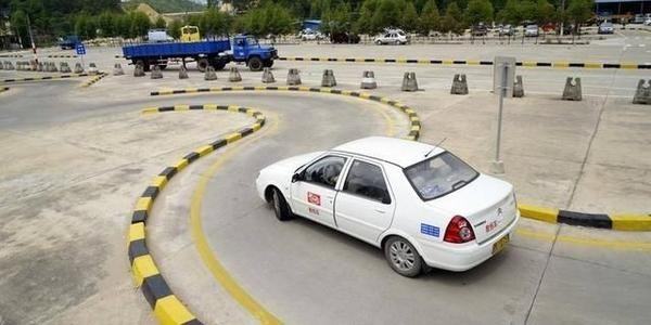 科目二练多久可以考试