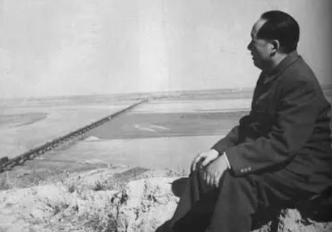 人生自信二百年会当水击三千里是谁说的