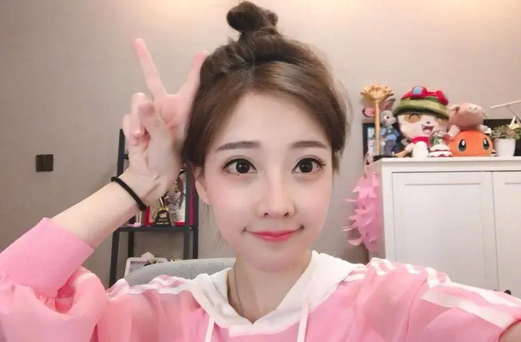 冯提莫为什么封禁