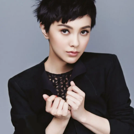 顾里扮演者是谁