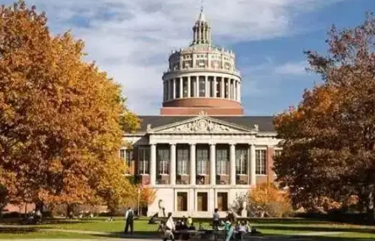 美国留学本科要读几年