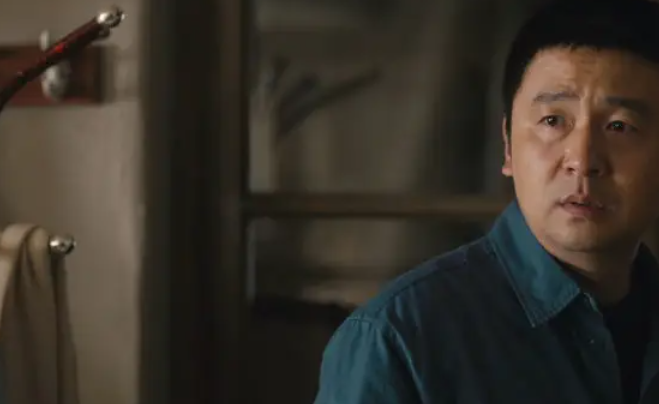 周秉昆亲生父亲是谁