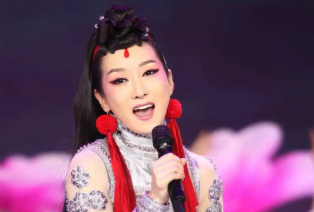 与君初相识主题曲谁唱的