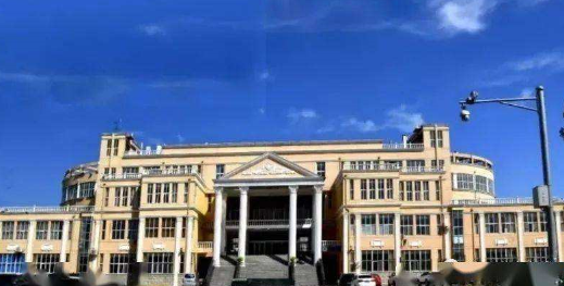 河北东方学院是几本