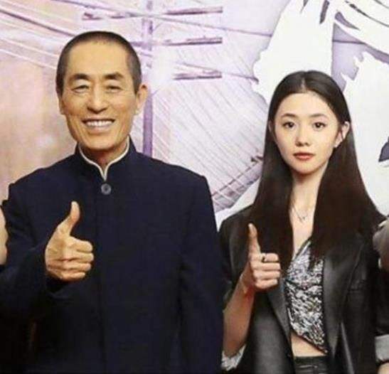 张艺谋为什么捧刘浩存