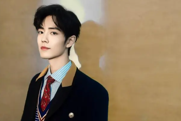 杨紫和肖战谁的年龄大