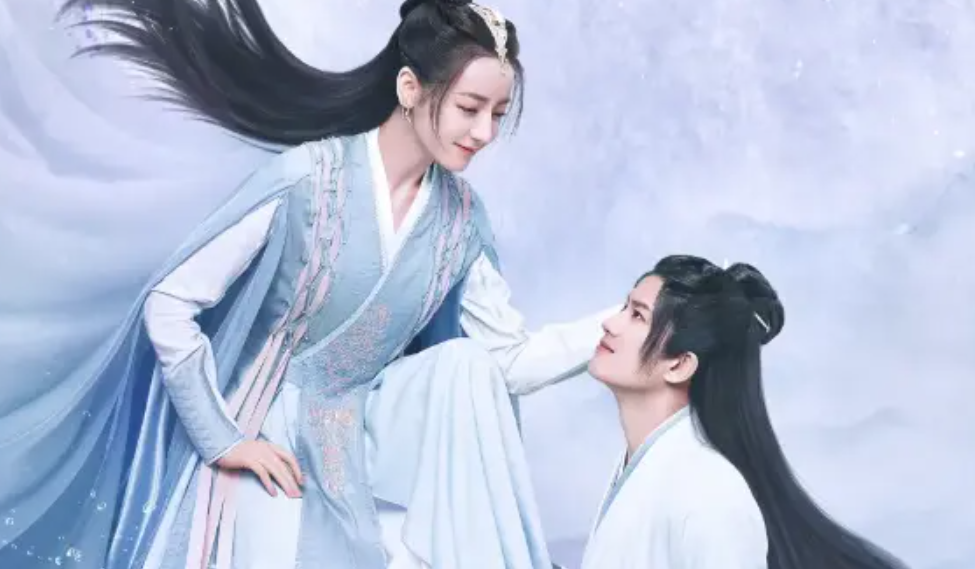 与君初相识更新时间是几点