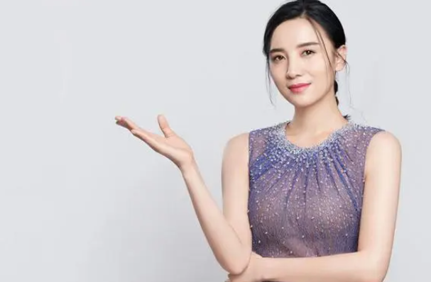 人世间中周蓉谁演的