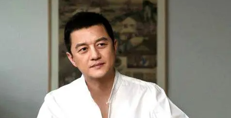 李亚鹏是不是死了