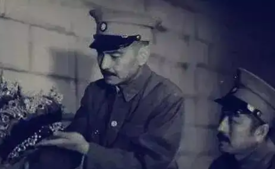 慈禧墓被谁盗走的