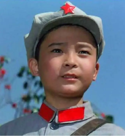 歌曲映山红出自哪部电影
