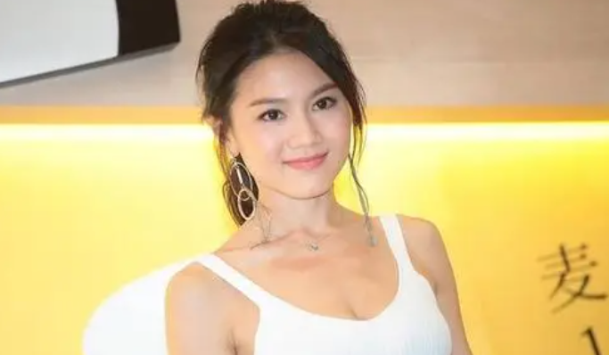 周秀娜的老公是谁