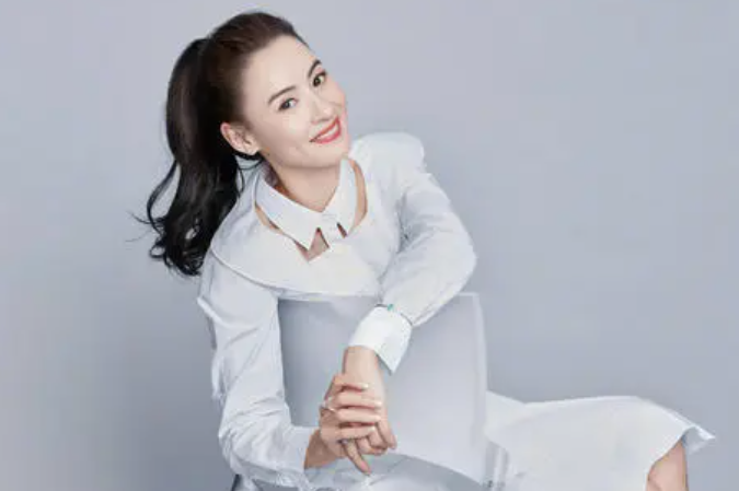 陈小春算你狠写给谁的