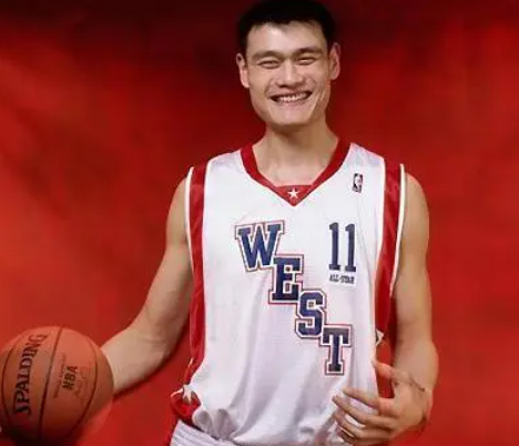 姚明带领火箭进了几次季后赛