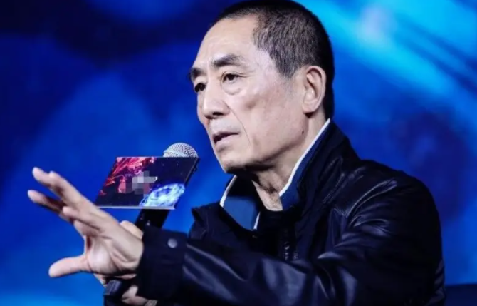 张艺谋几个孩子