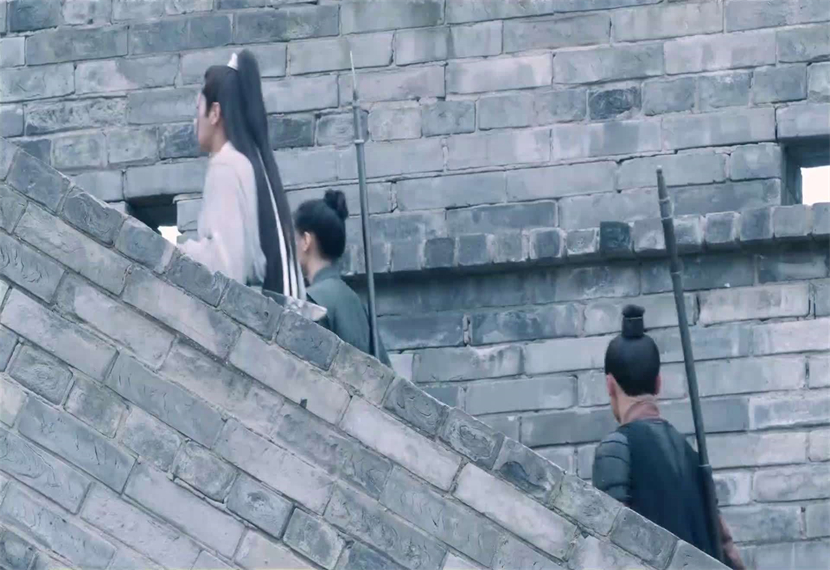 王仙芝为什么救吴素啊