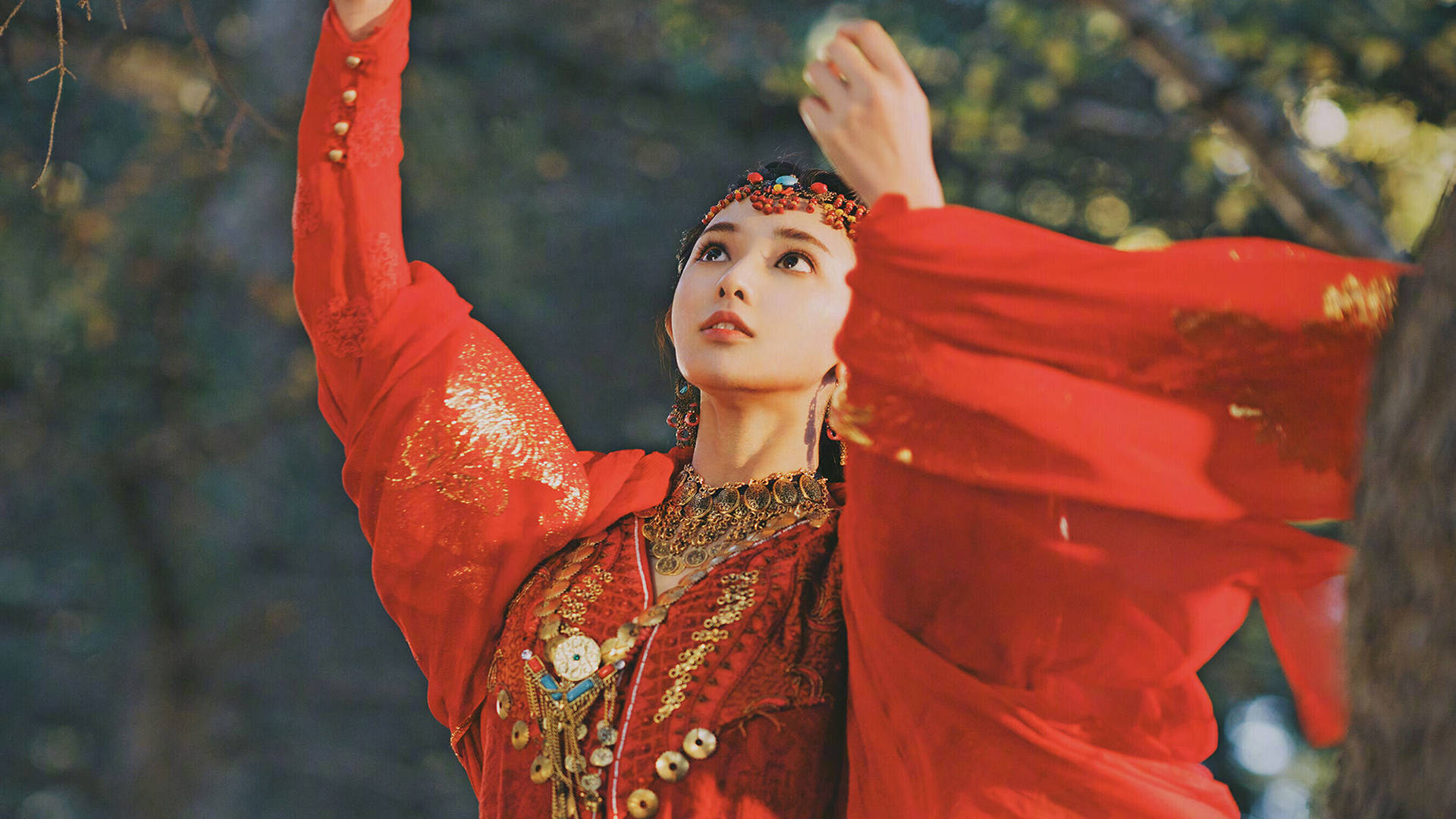 东宫女主彭小苒多高