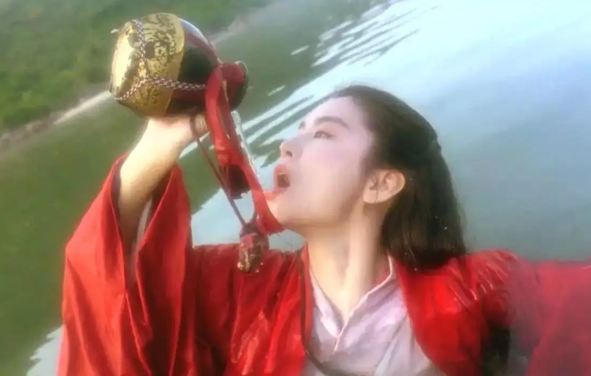 东方不败因为杨莲亭杀了谁