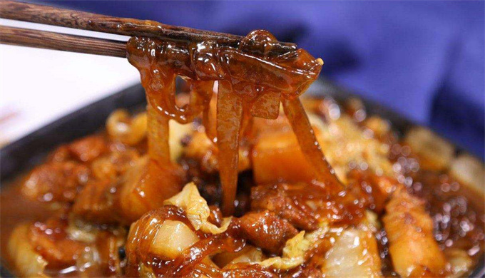 猪肉炖粉条是哪里的