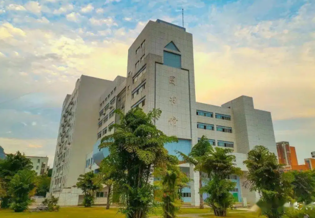 广西科技大学是几本