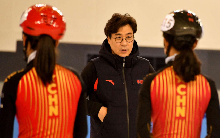 安贤洙为什么被排挤？