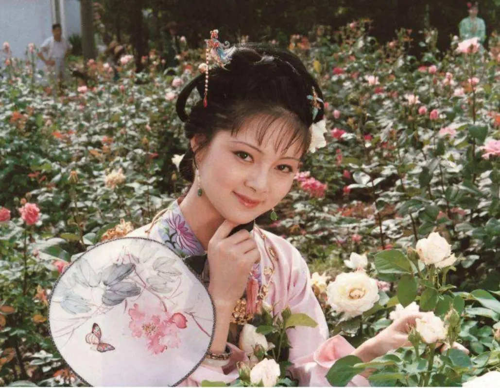 贾雨村为什么能娶到薛宝钗