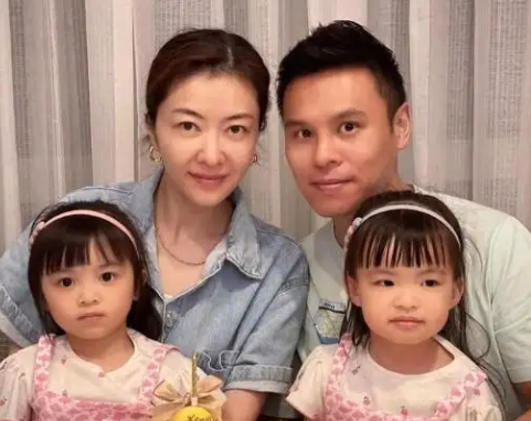 熊黛林老公是谁