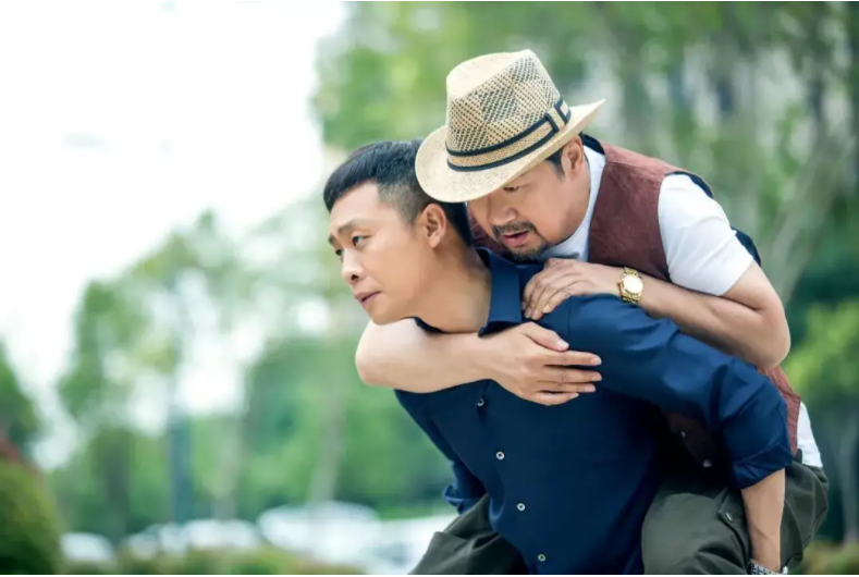 《我的亲爹和后爸》中学霸抄袭在哪一集