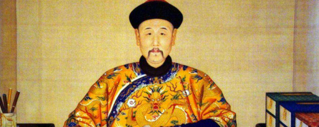 康熙是几岁登基