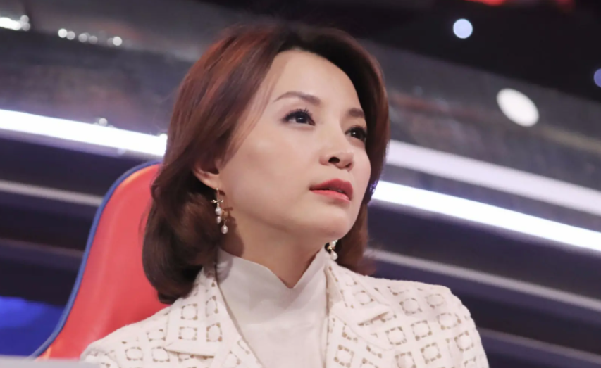 央视为什么解雇董卿