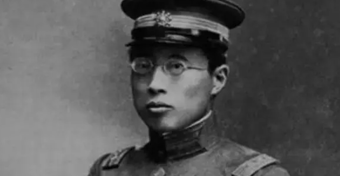 1913年袁世凯杀了谁